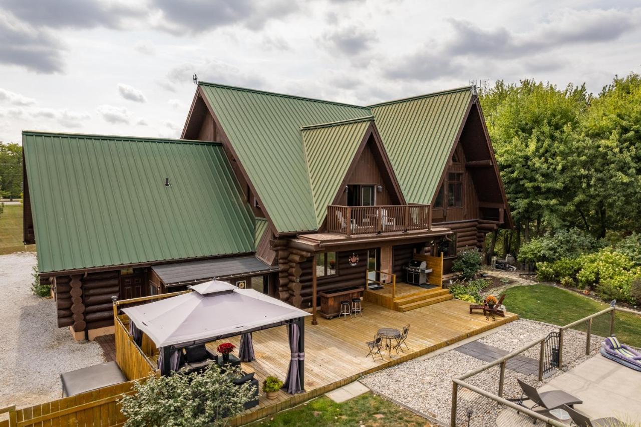 The Lodge At Lakeshore Belle River Esterno foto